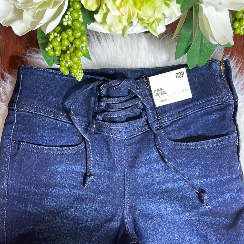 Express High Rise Leggings with Stretch - Picture 3 of 16